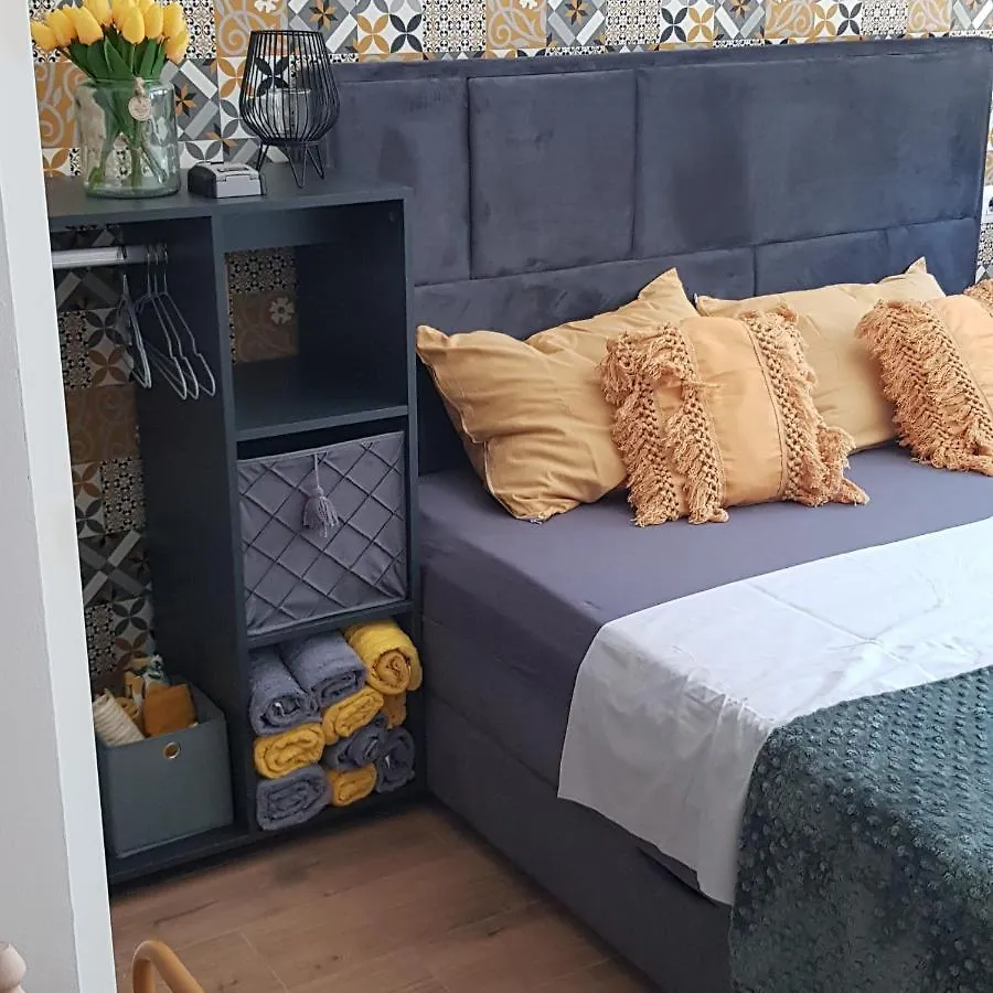 Sweet Little Studio Apartment Split